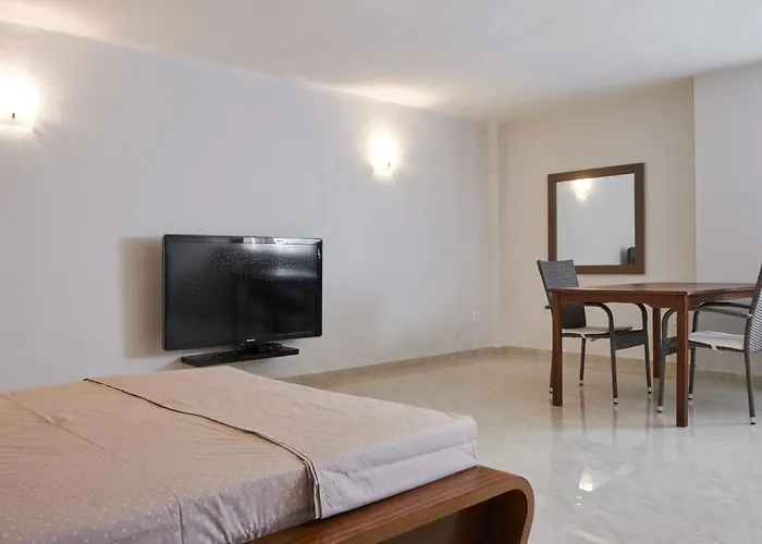 Apartement Paliouri Village